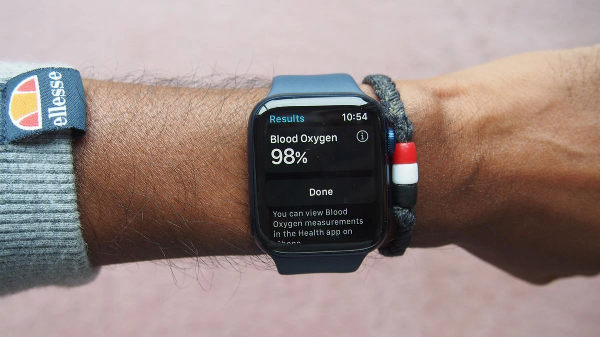 Your Apple Watch Can Once Again Measure Blood Oxygen Levels Heres How
